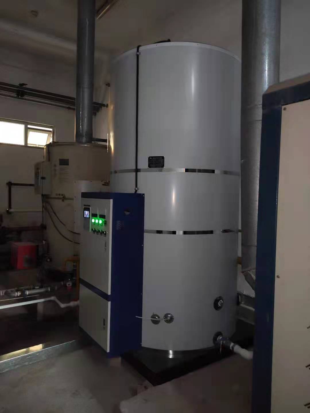 2.5吨45千瓦电开水炉调试